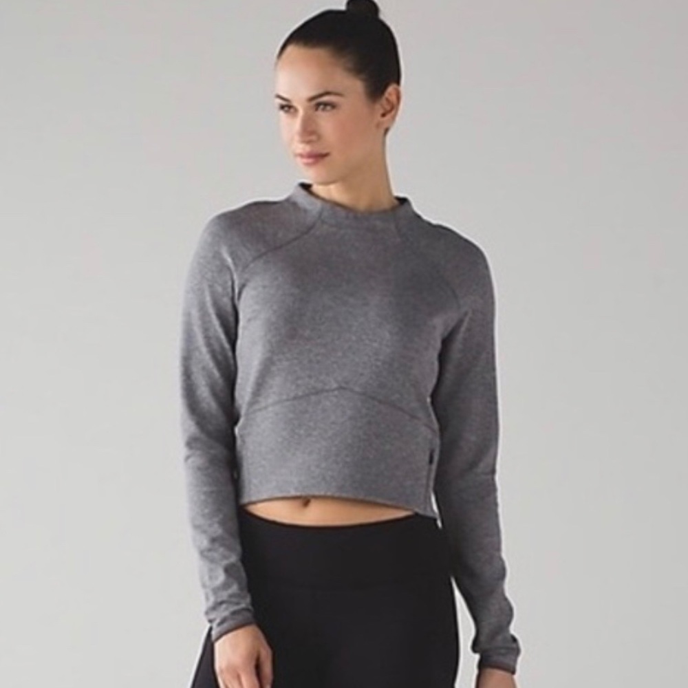 LULULEMON Grey Hill and Valley Mock Neck Crop Top